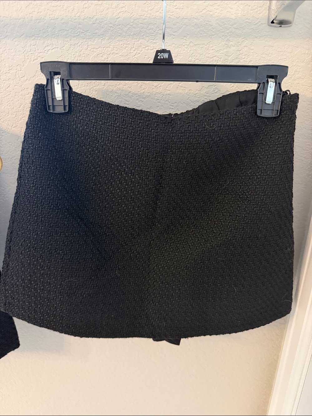 Tweed Abercrombie and Fitch Scarlett mini skirt